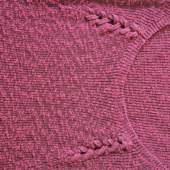 Express Oversized Knit Sweater - Picture 4 of 6